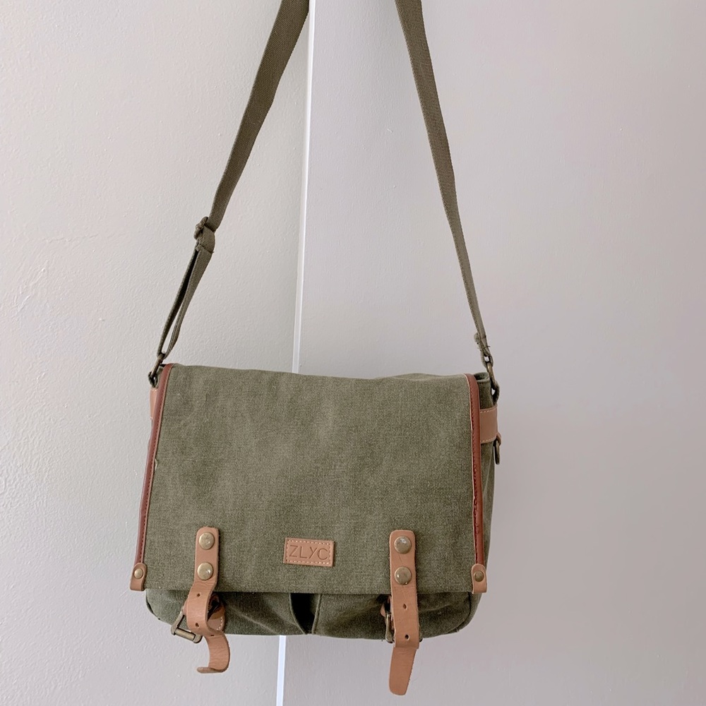 ZLYC Canvas Camera Bag